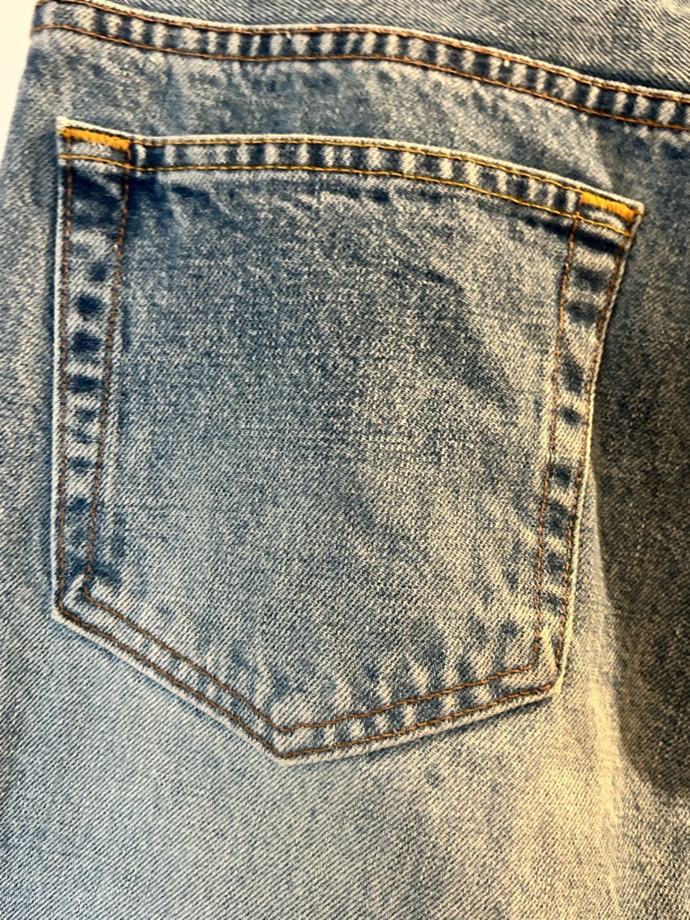 Vintage 1990s Banana Republic Light-Medium Wash Straight Jeans, Baggy Fit - Picture 13 of 16